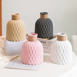 BloomCraft Deco Vase